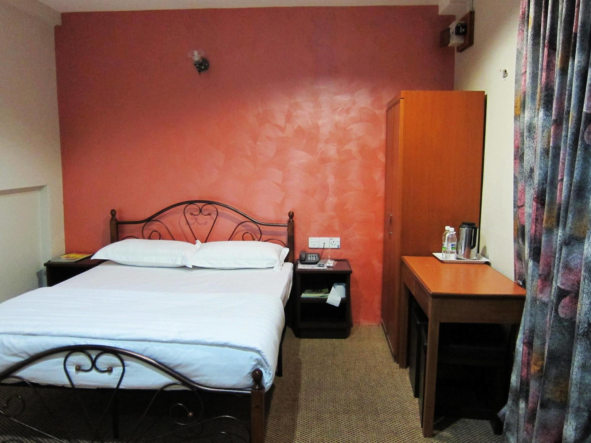 קוצ'ינג Oriental Inn מראה חיצוני תמונה